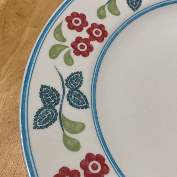 Johnson Brothers Dinner Plate - Picture 3 of 4